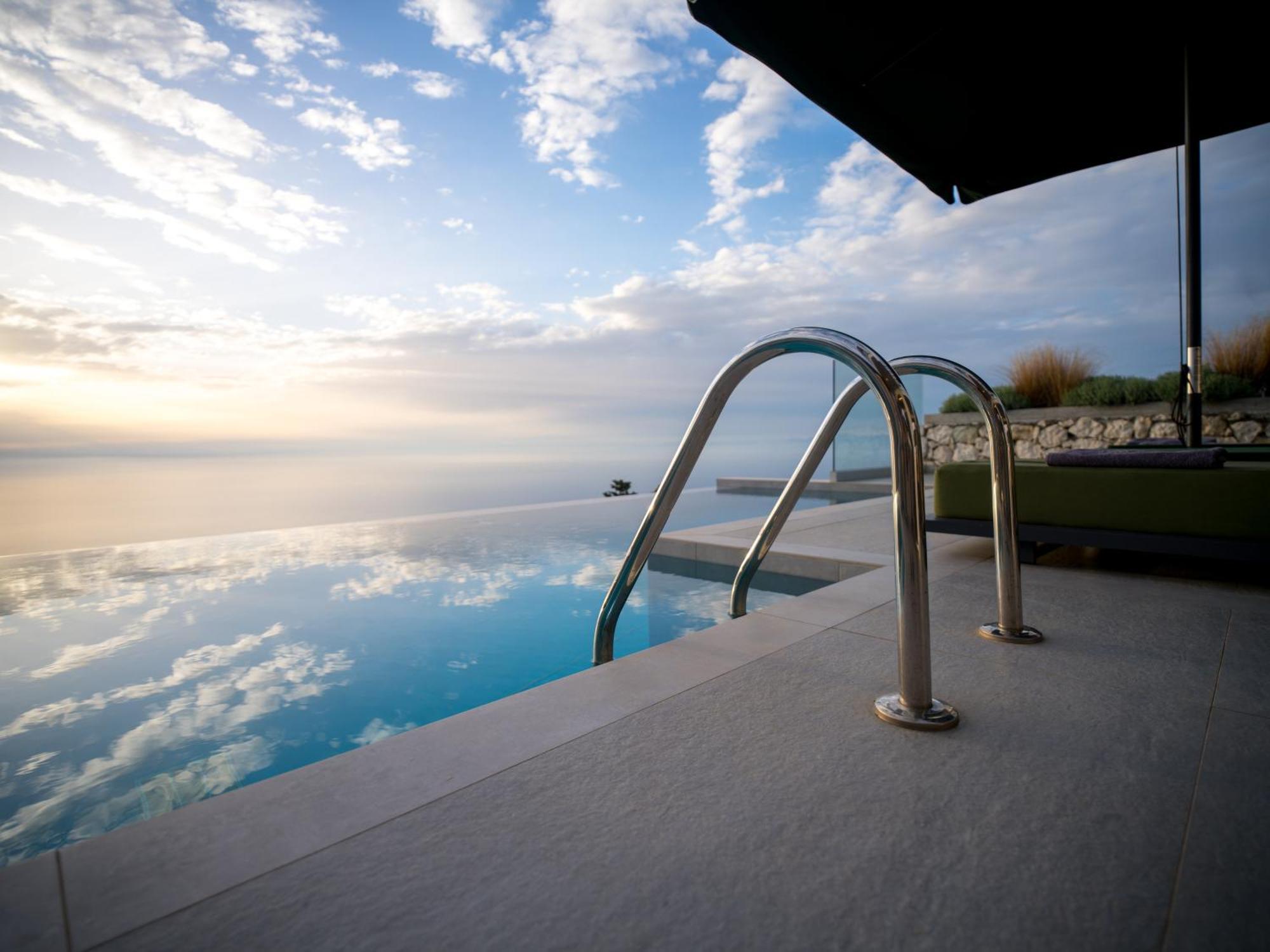 Anadeo Villas & Suites Exanthia エクステリア 写真
