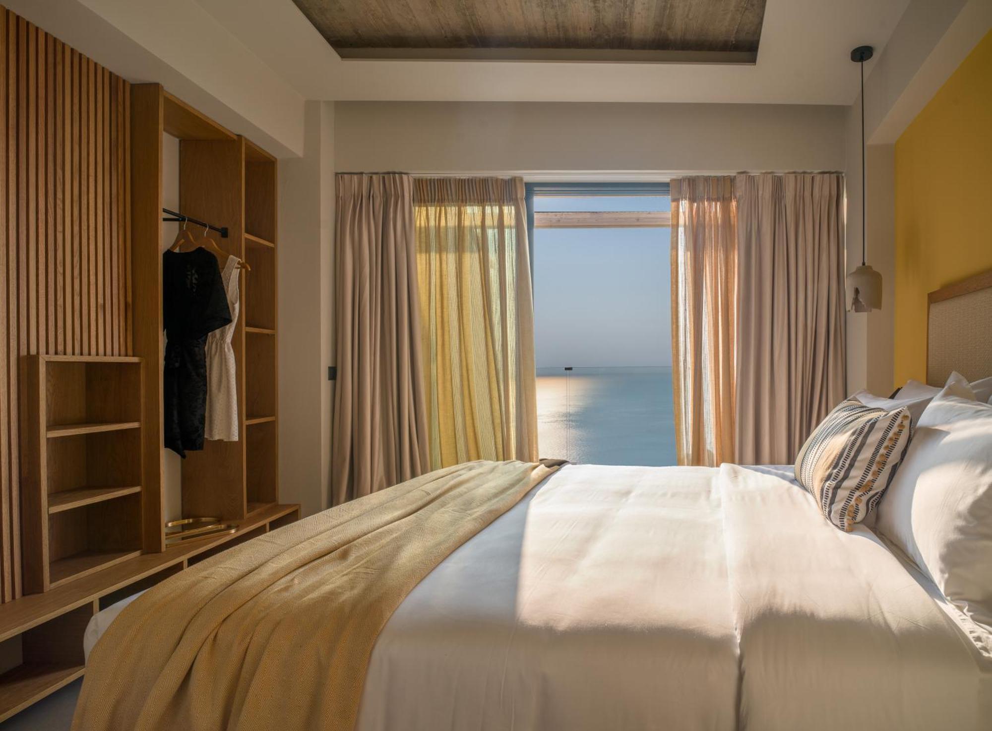 Anadeo Villas & Suites Exanthia エクステリア 写真