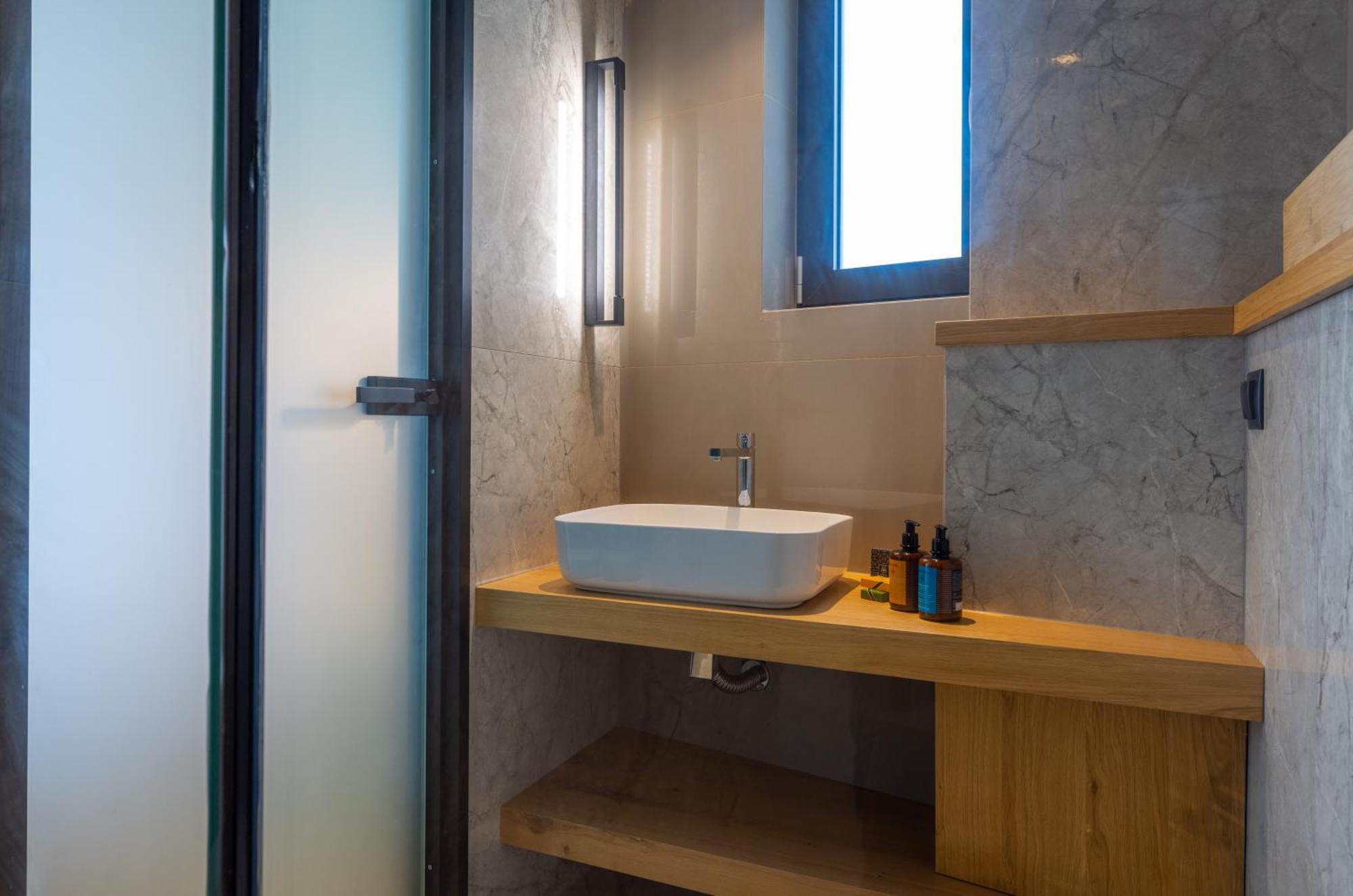 Anadeo Villas & Suites Exanthia エクステリア 写真