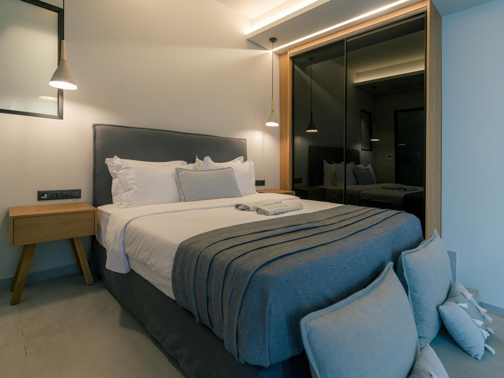 Anadeo Villas & Suites Exanthia エクステリア 写真